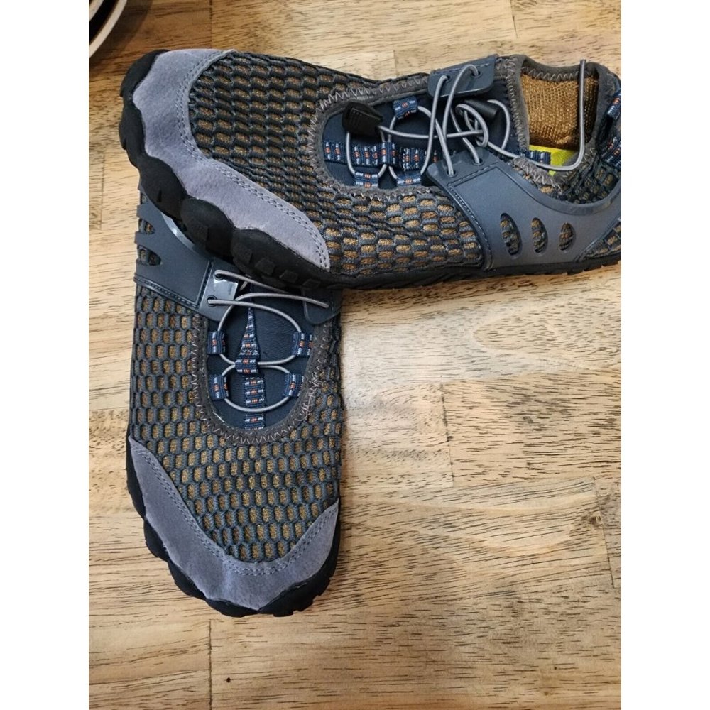 Outdoor Gray Slip On Water Shoes No Lace Men's Size EU 44 US 10